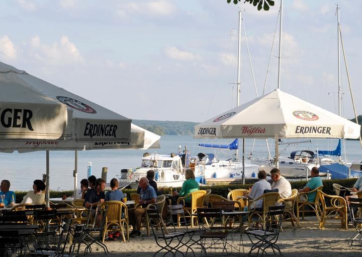 Biergarten Am Scharmutzelsee