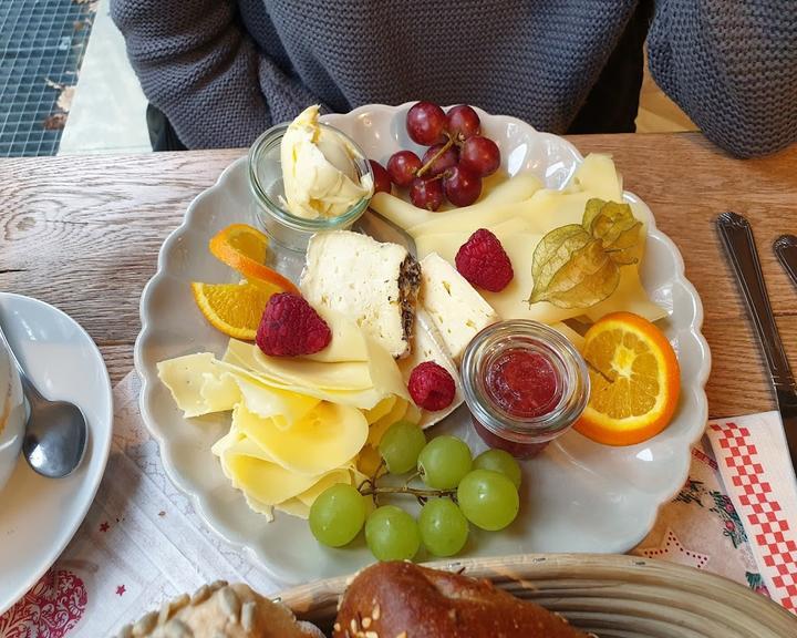 Die Erste Leipziger Brotschule Von und Mit Backhaus Wentzlaff