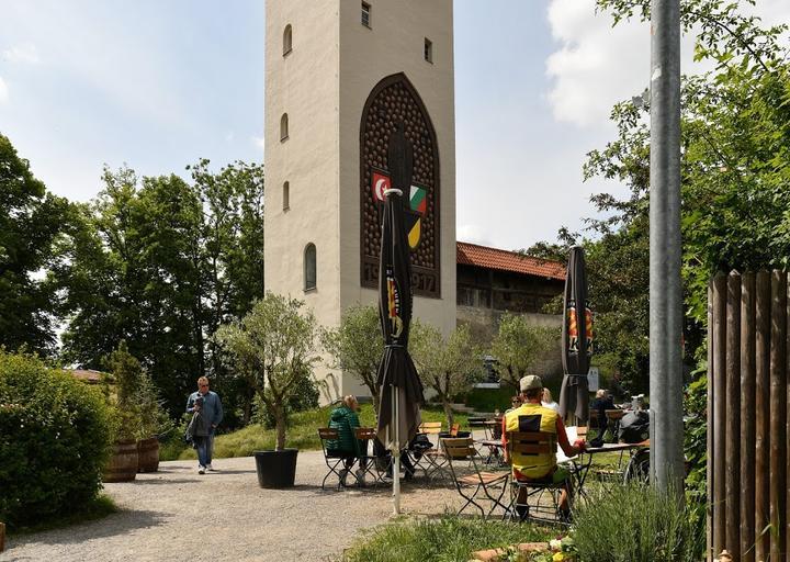 Café am Fuenfknopfturm