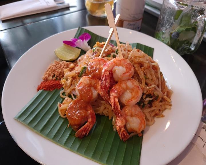 Samphat Thai